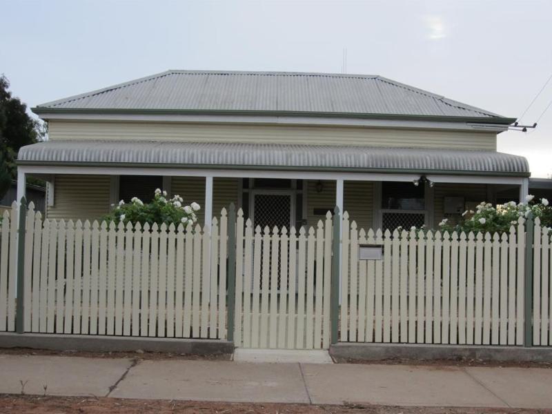 Maeville Cottage Broken Hill Esterno foto