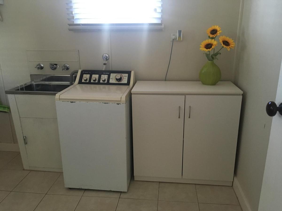 Maeville Cottage Broken Hill Esterno foto